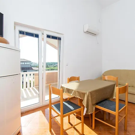 Apartment Ivan Nin