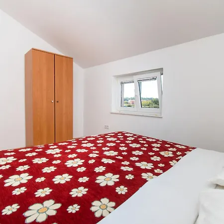 Apartment Nikola